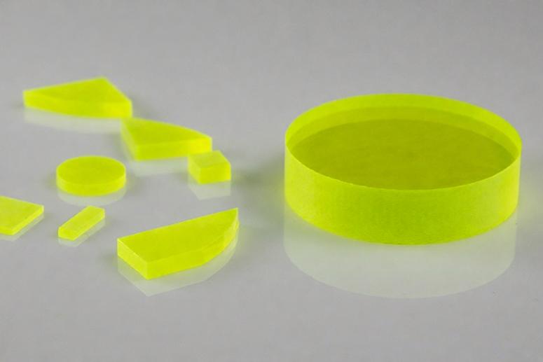 Cerium doped Lutetium Aluminium Crystal (Ce:LuAG Crystal - Functional & Advanced Materials - ChengTu ManDi Worldwide T...
